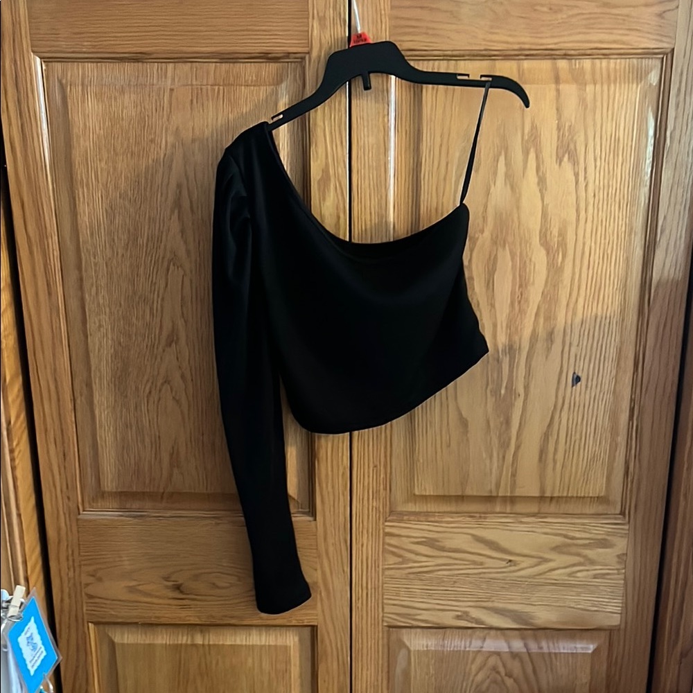 SHEIN Black One-Shoulder Top